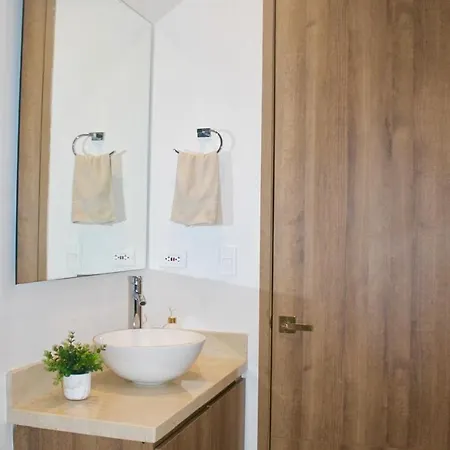 Apartamento Nuevo En En El Cabrero *